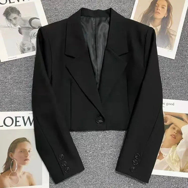 CoreMuse Crop Blazer